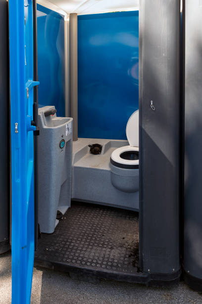 Affordable portable toilet rental in Rockford, MN